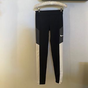 Nike Dri-Fit Tight Fit Girls Leggings Size XL